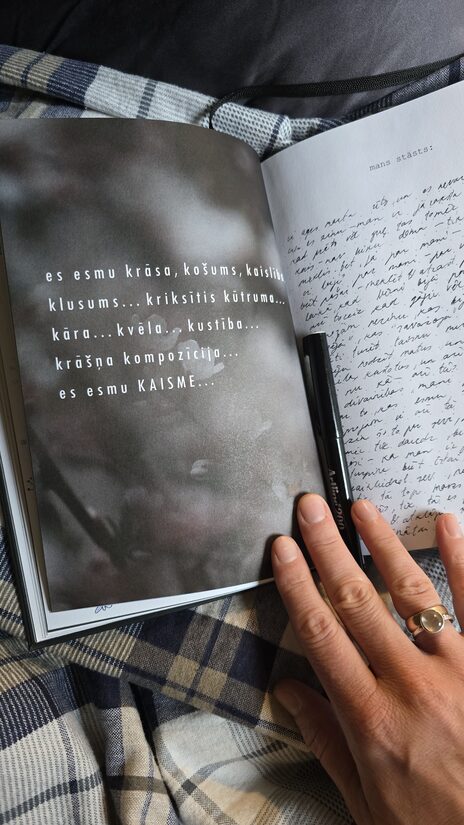 grāmata "mana KAISME"